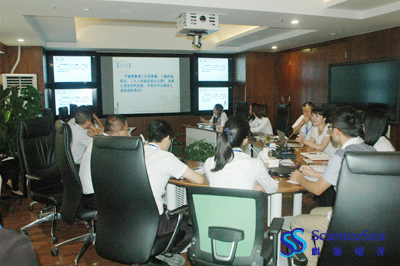 公司举行《经济法》、《合同法》专题法制培训